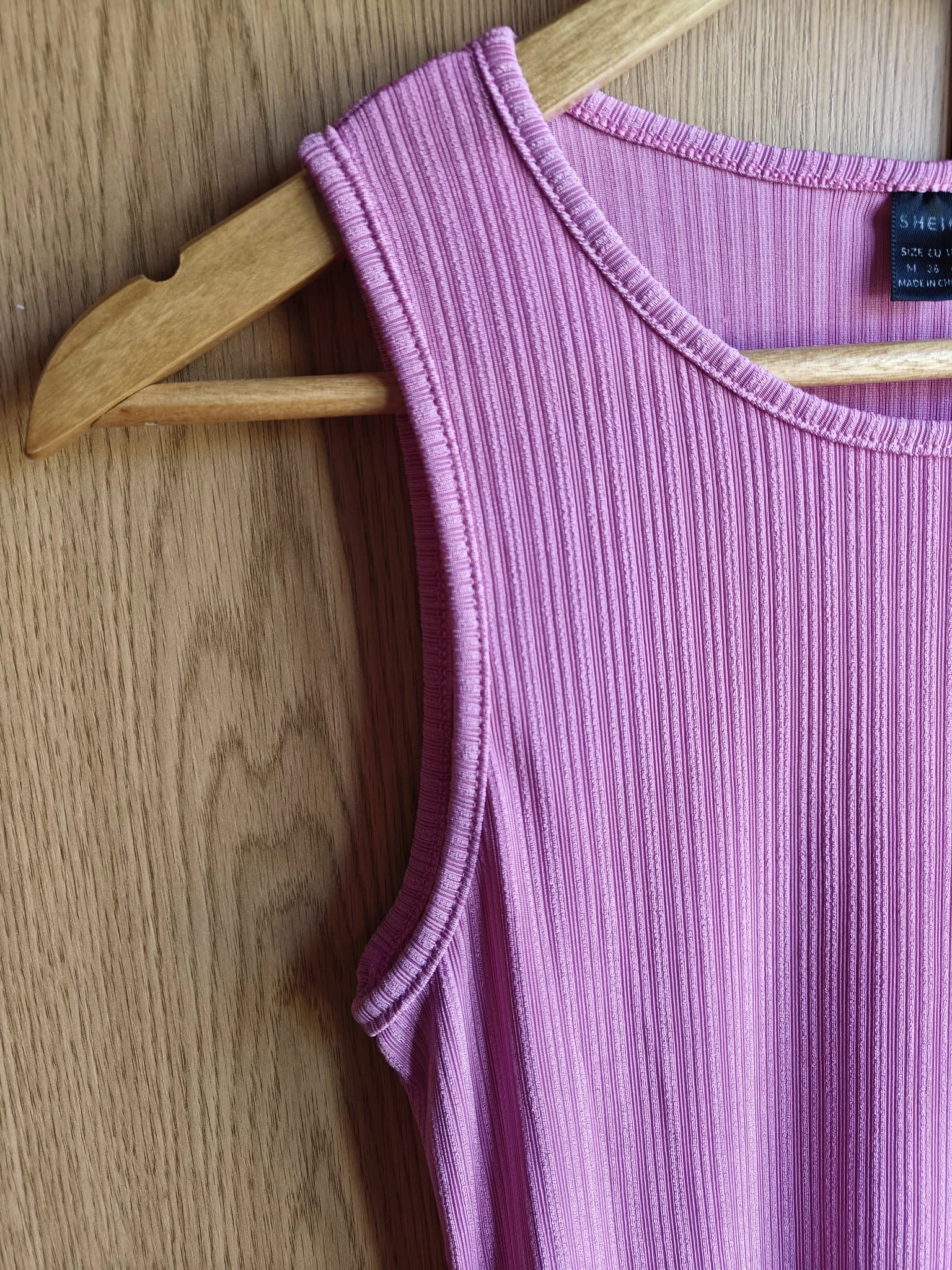 Ribbed knit body, a versatile and comfortable piece – photo 2